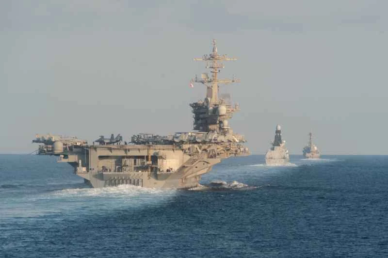 イラン情勢 | 米軍艦10隻が中東に派遣。米国が攻撃を開始した場合、イランは米軍基地と航空母艦への報復を警告。