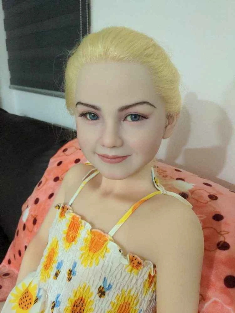 CATDOLL 126CM アリサ（TPEボディ＋ハードシリコンヘッド）お客様写真